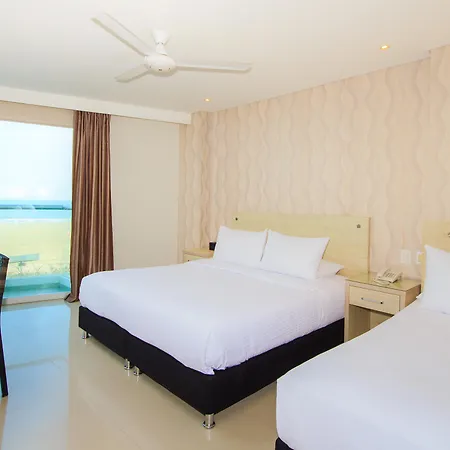 Summer Hotel