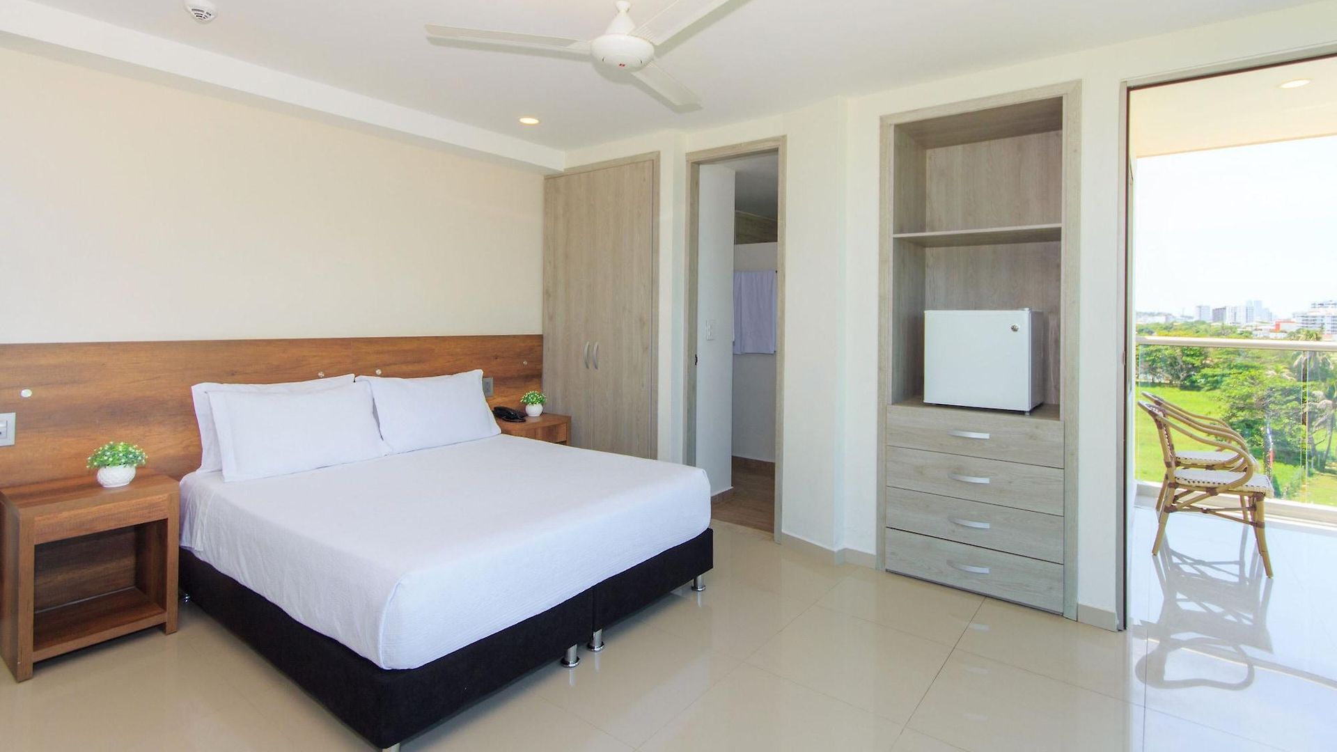 Summer Hotel 3*