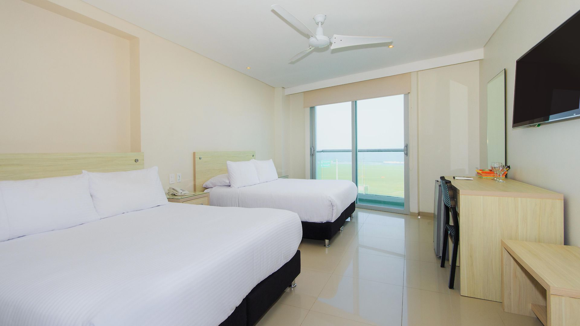 Hotel Summer 3*
