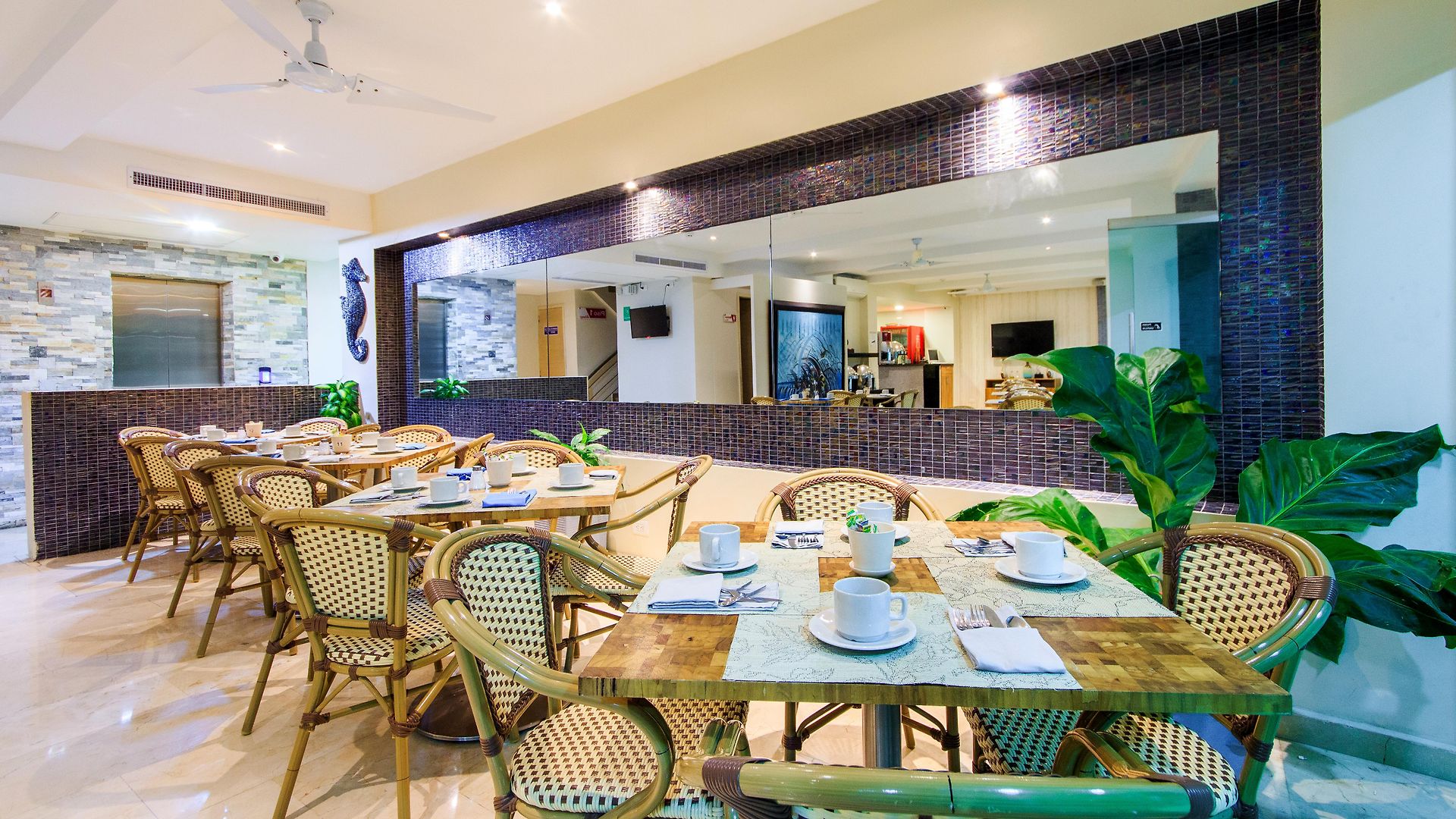 Hotel Summer 3*